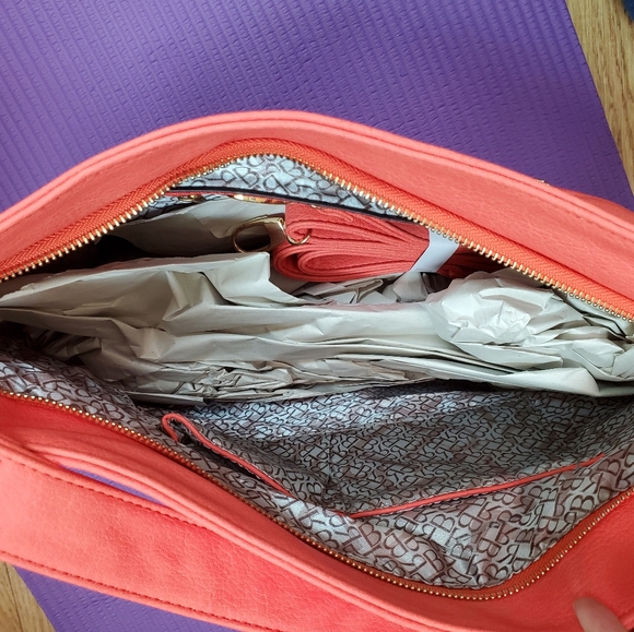 Ruby collection stud purse coral - Picture 3 of 4